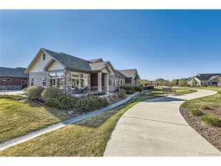 Photo #2: 7676341 Listing