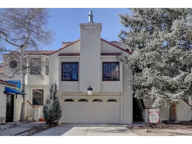 MLS: 7678357 Condo For Sale