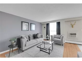 Photo #2: 7680150 Listing