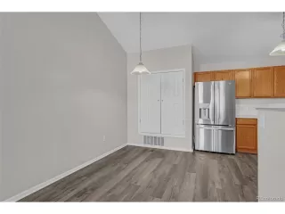 Photo #3: 7681014 Listing