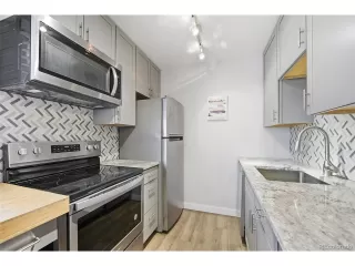 Photo #6: 7681315 Listing 