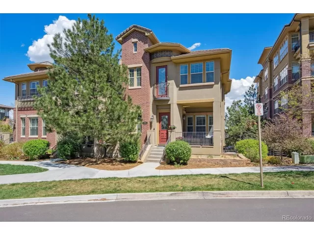 MLS: 7681352 Condo For Sale