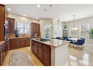 Photo #6: 7681352 Listing 