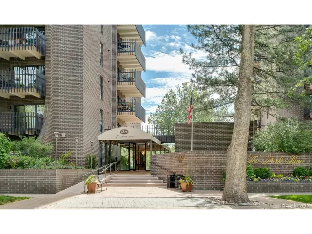 MLS: 7681804 Condo For Sale