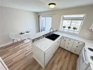 Photo #6: 7686526 Listing 