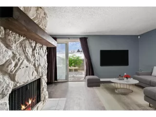 Photo #3: 7686979 Listing