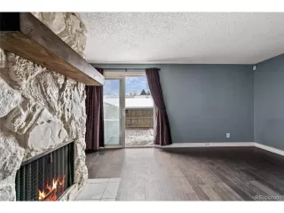 Photo #4: 7686979 Listing