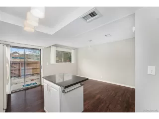 Photo #6: 7695704 Listing