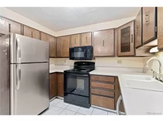 Photo #2: 7695893 Listing