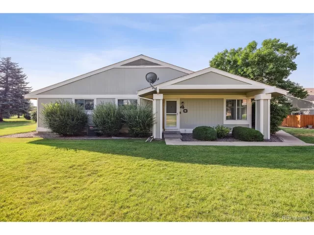 MLS: 7699501 Condo For Sale