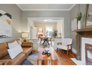Photo #4: 7699700 Listing