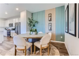 Photo #5: 7701093 Listing 