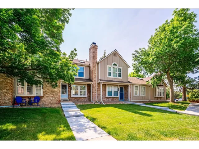 MLS: 7701904 Condo For Sale