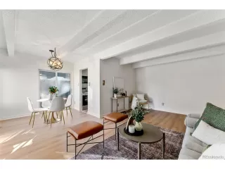 Photo #6: 7702741 Listing 