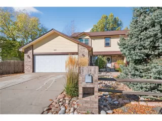 Photo #2: 7703036 Listing