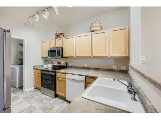 Photo #4: 7703385 Listing