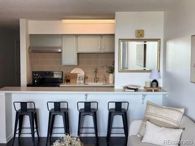 MLS: 7704810 Condo For Sale