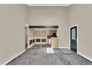 Photo #4: 7704898 Listing