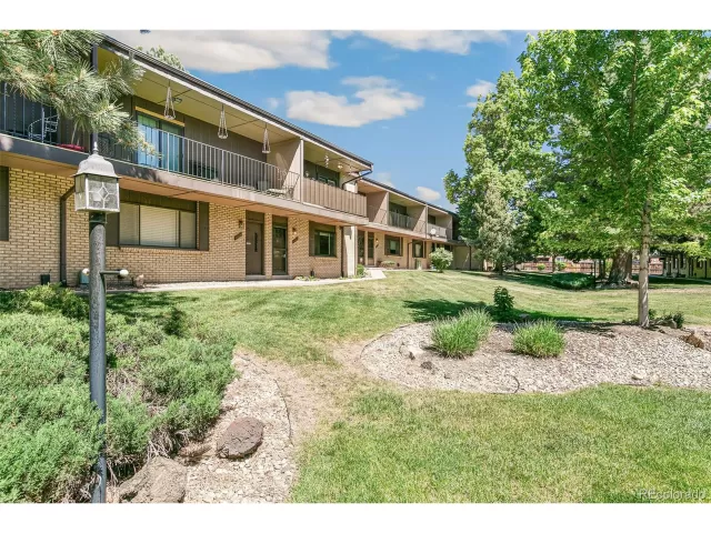 MLS: 7705894 Condo For Sale