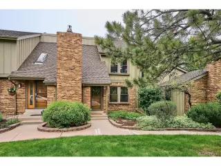 More Details about MLS # 7706002 : 8170 E PHILLIPS CIR CENTENNIAL CO 80112