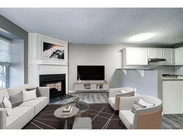 MLS: 7706572 Condo For Sale