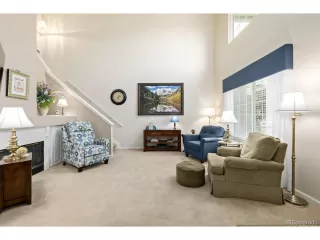 Photo #2: 7707300 Listing