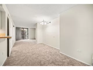 Photo #5: 7709420 Listing