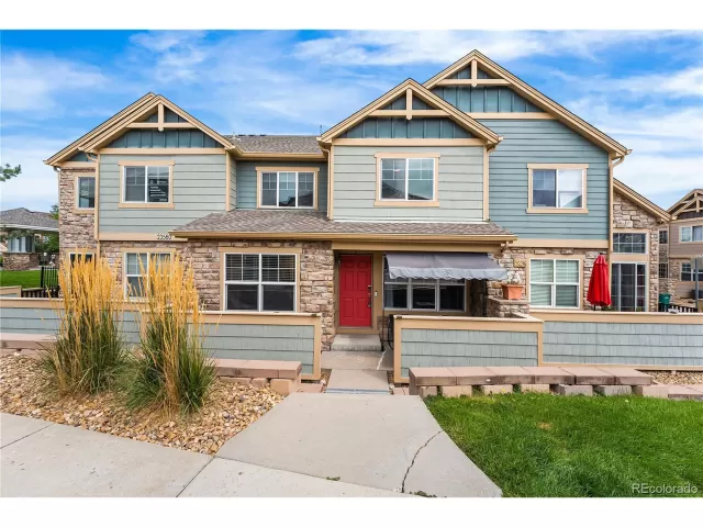 MLS: 7712390 Condo For Sale