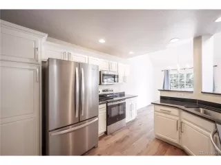 Photo #5: 7712793 Listing