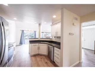 Photo #6: 7712793 Listing