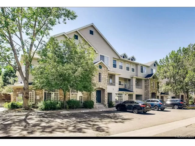 MLS: 7718678 Condo For Sale