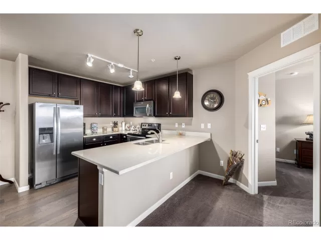 MLS: 7721944 Condo For Sale