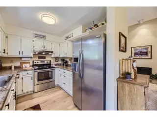 Photo #6: 7722824 Listing