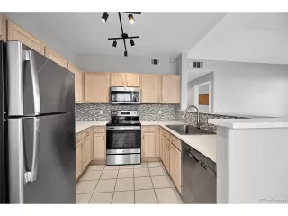 Photo #5: 7723147 Listing