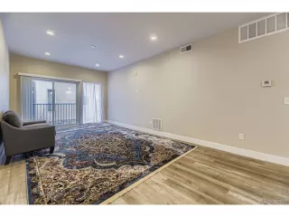 Photo #6: 7725171 Listing