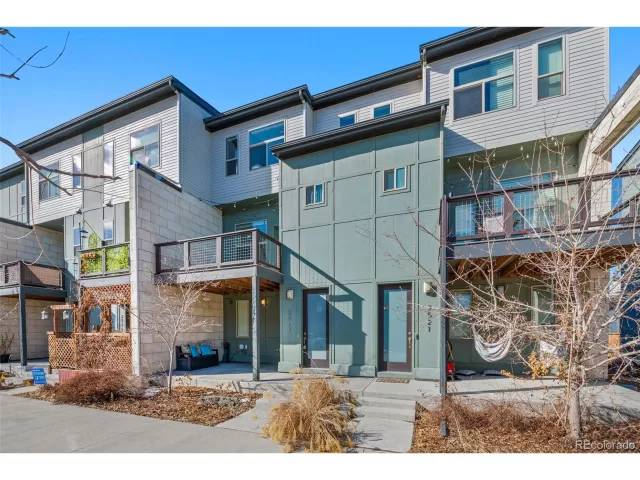 MLS: 7727426 Condo For Sale