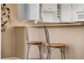 Photo #5: 7729621 Listing