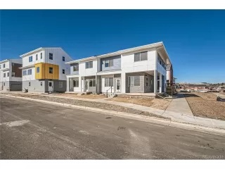 Photo #4: 7733108 Listing