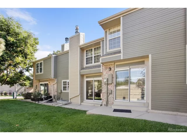 MLS: 7733444 Condo For Sale