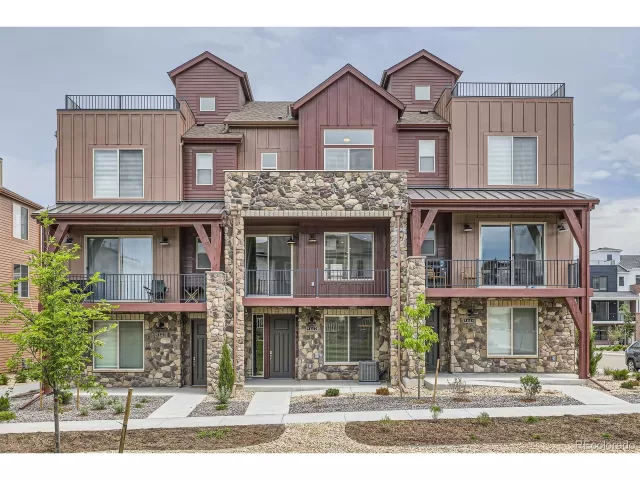 MLS: 7734323 Condo For Sale