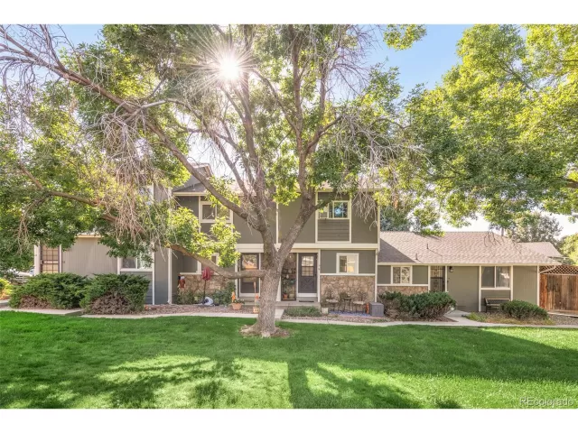 MLS: 7736468 Condo For Sale