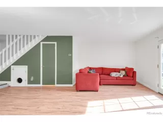 Photo #4: 7736468 Listing