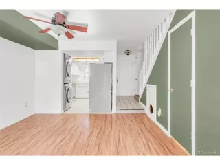 Photo #6: 7736468 Listing