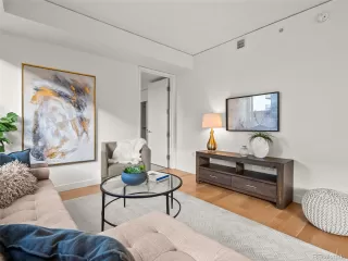 Photo #5: 7737342 Listing 