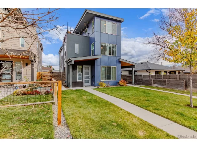 MLS: 7741682 Condo For Sale