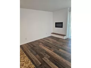 Photo #4: 7743072 Listing