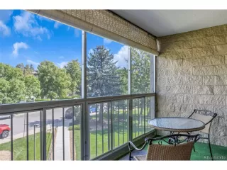 Photo #5: 7743767 Listing