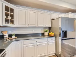 Photo #5: 7744363 Listing