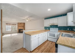 Photo #6: 7745530 Listing