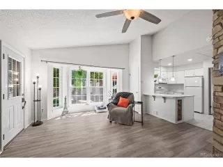 Photo #4: 7753093 Listing